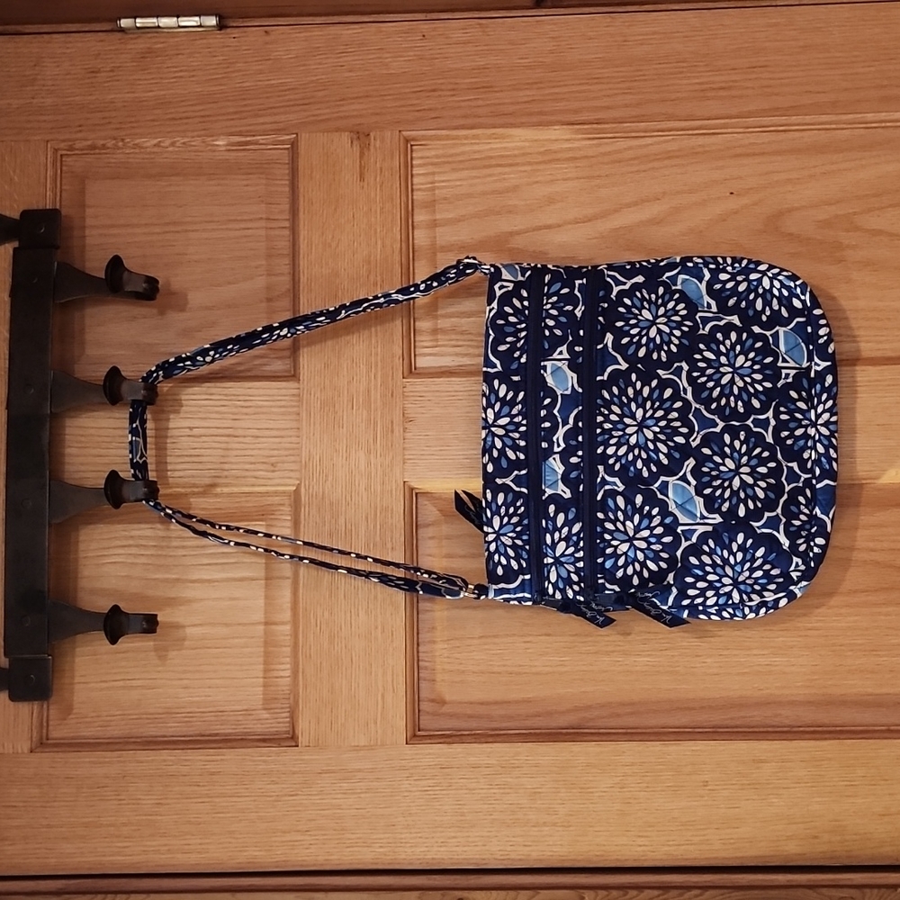 Vera Bradley Triple Zip Hipster "Petal Splash" pattern. Brand new.... never used